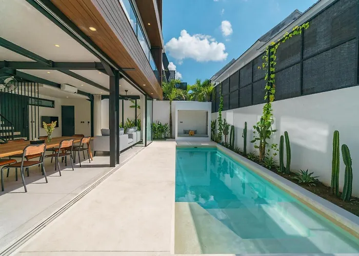 Villa Vantage 7 - Outstanding 3 Bedroom - Great Location! *
