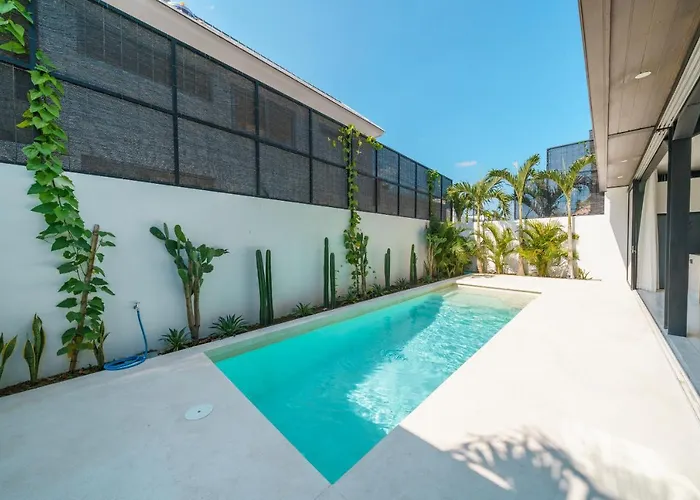 Villa Vantage 7 - Outstanding 3 Bedroom - Great Location! Canggu (Bali)