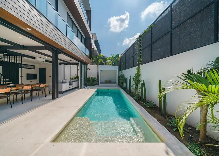 Vantage 7 - Outstanding 3 Bedroom - Great Location! * Canggu (Bali)
