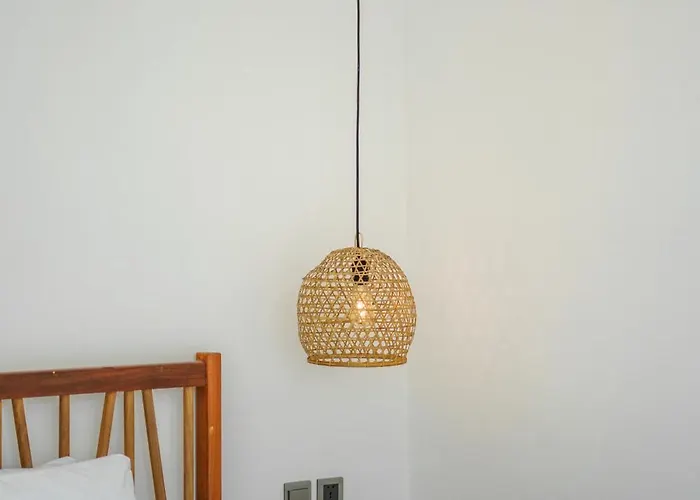 Vantage 7 - Outstanding 3 Bedroom - Great Location! * Canggu (Bali)