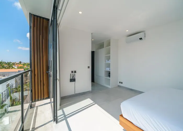 Vantage 7 - Outstanding 3 Bedroom - Great Location! Canggu (Bali)