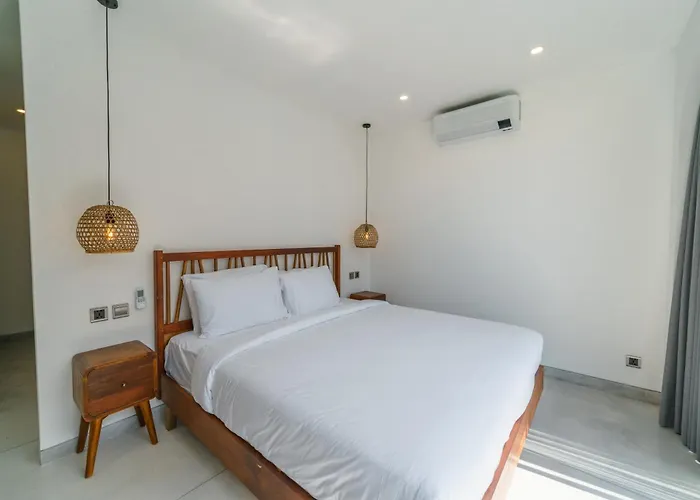 Vantage 7 - Outstanding 3 Bedroom - Great Location! Villa *